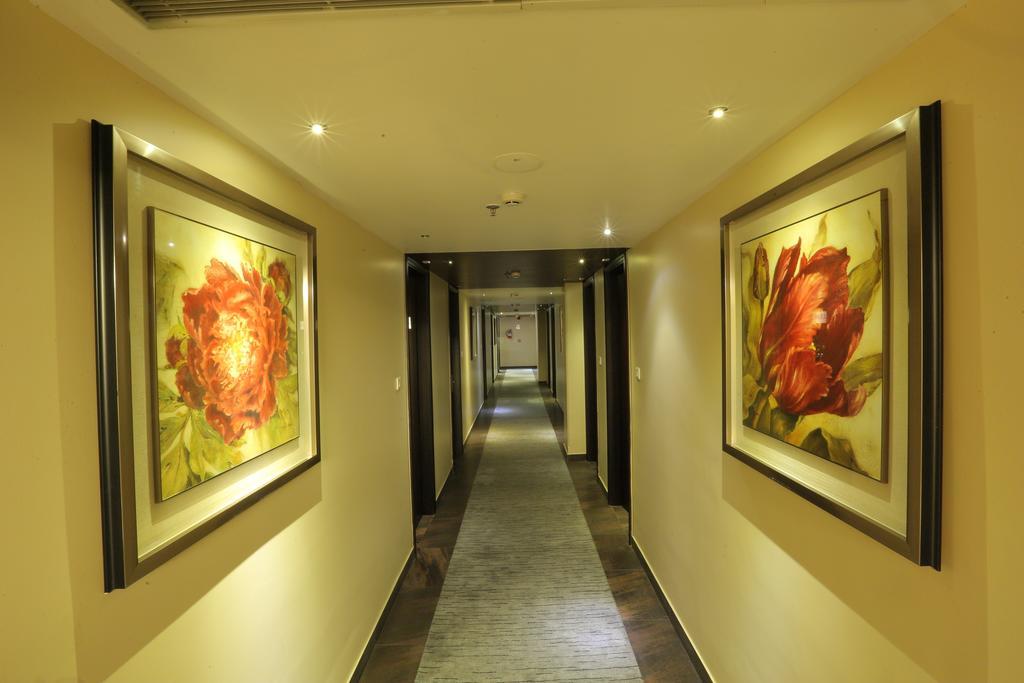 ניו דלהי Five Elements Hotels Delhi- North Avenue מראה חיצוני תמונה