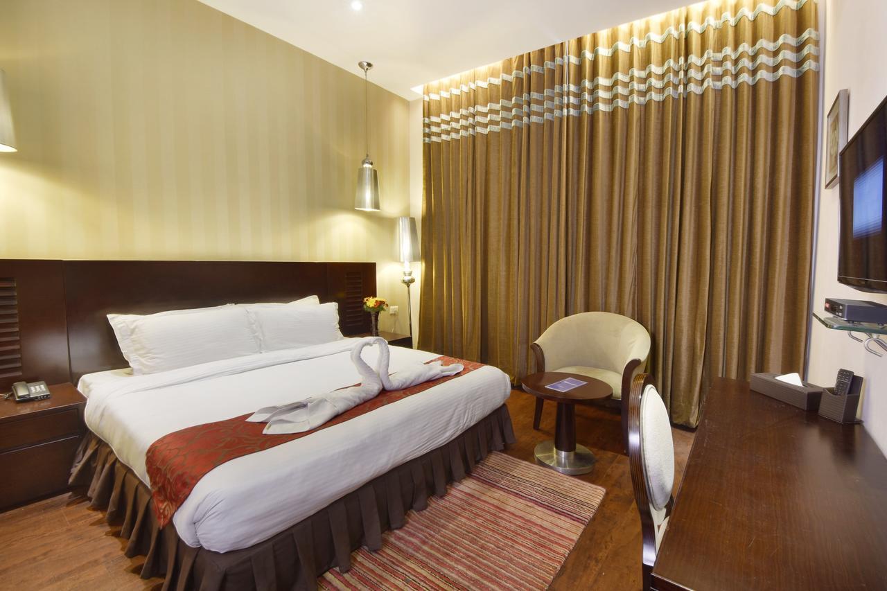 ניו דלהי Five Elements Hotels Delhi- North Avenue מראה חיצוני תמונה